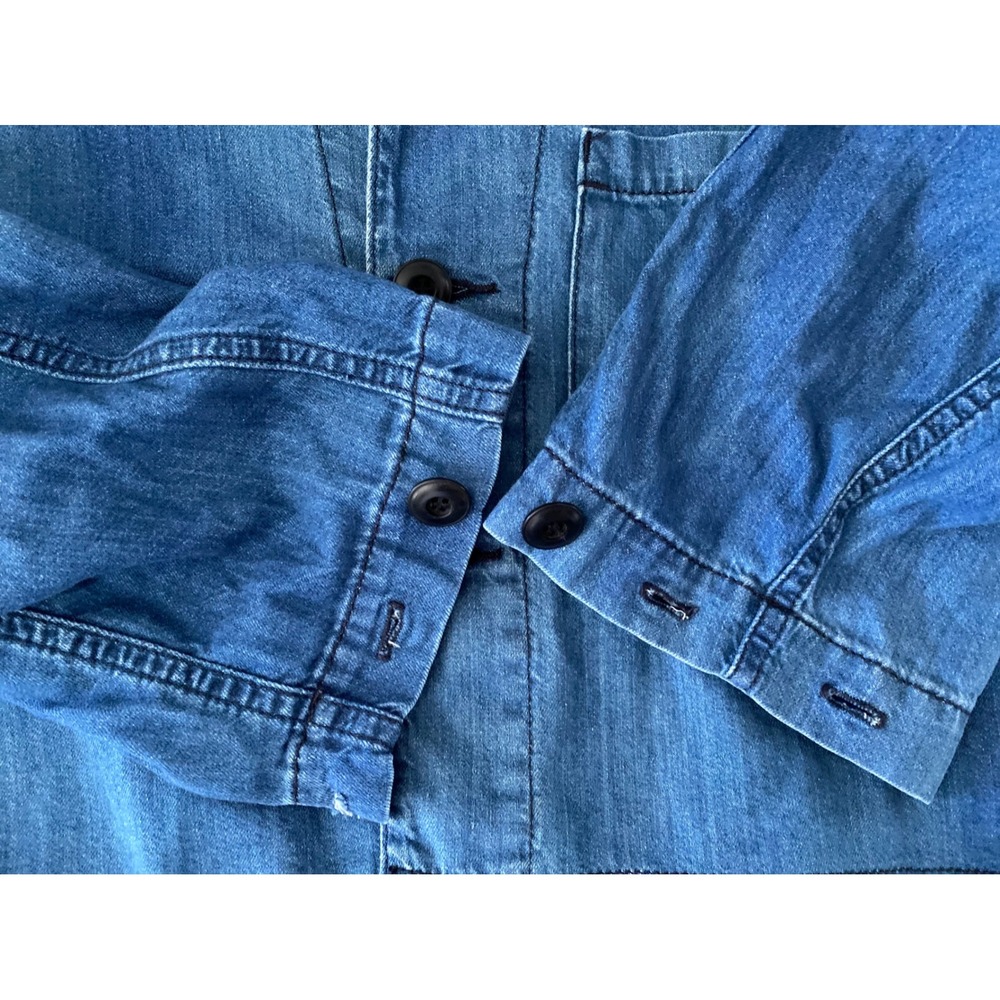 The GREAT Crop Chore Jacket Chambray Denim Raw Hem Boxy Cropped Jacket Size 2 - Picture 6 of 10